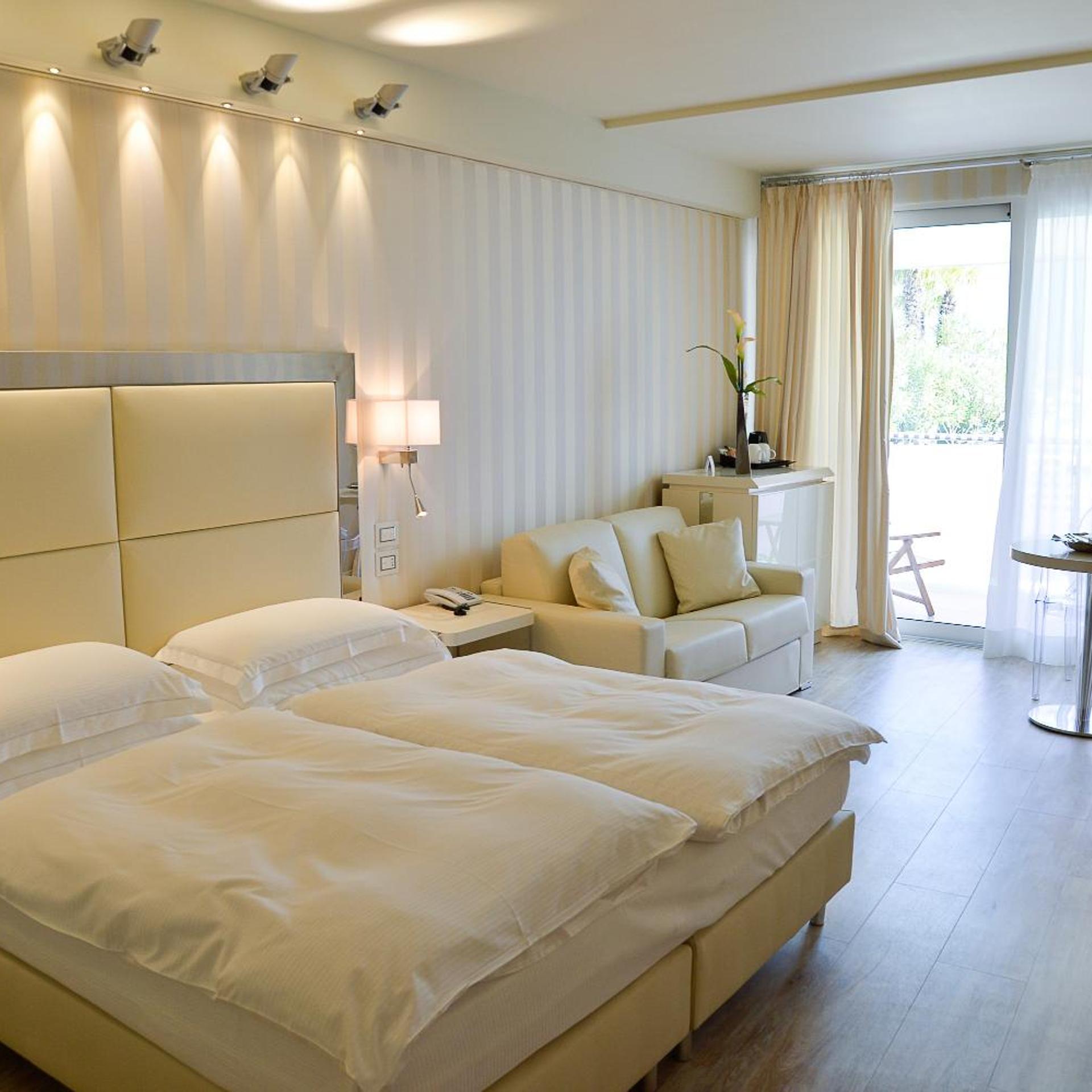Junior Suite, Lake View
