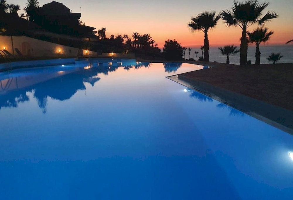 Stella Beach Hotel 29/37