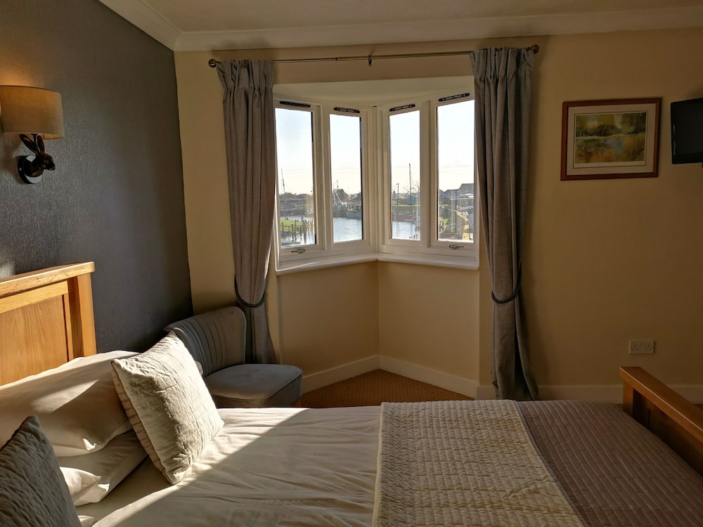 The River Haven Hotel 26/39