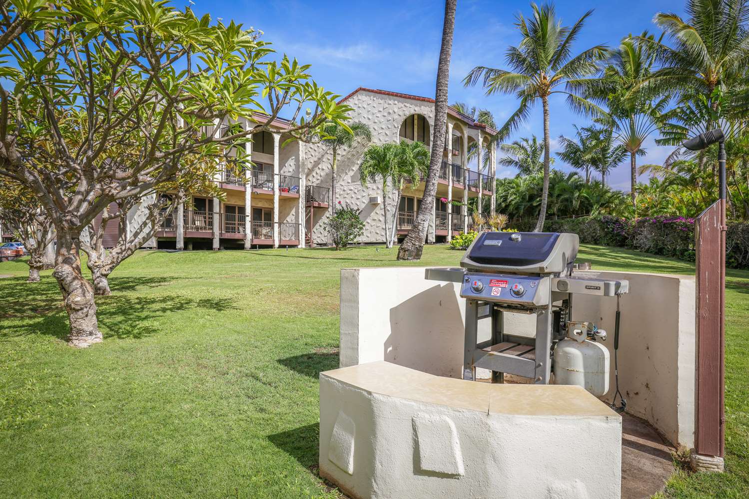 Aston Maui Hill 60/62