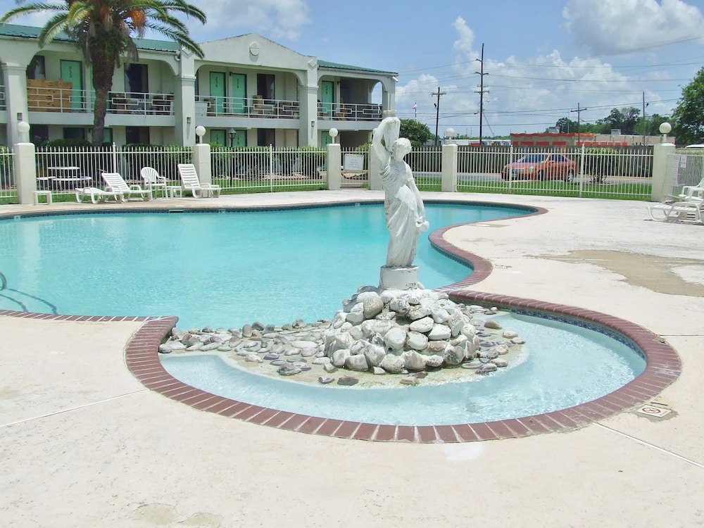 Americas Best Value Inn Beaumont Tx 7/26