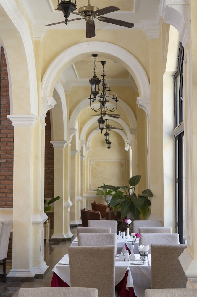 Anik Boutique Hotel 2/50