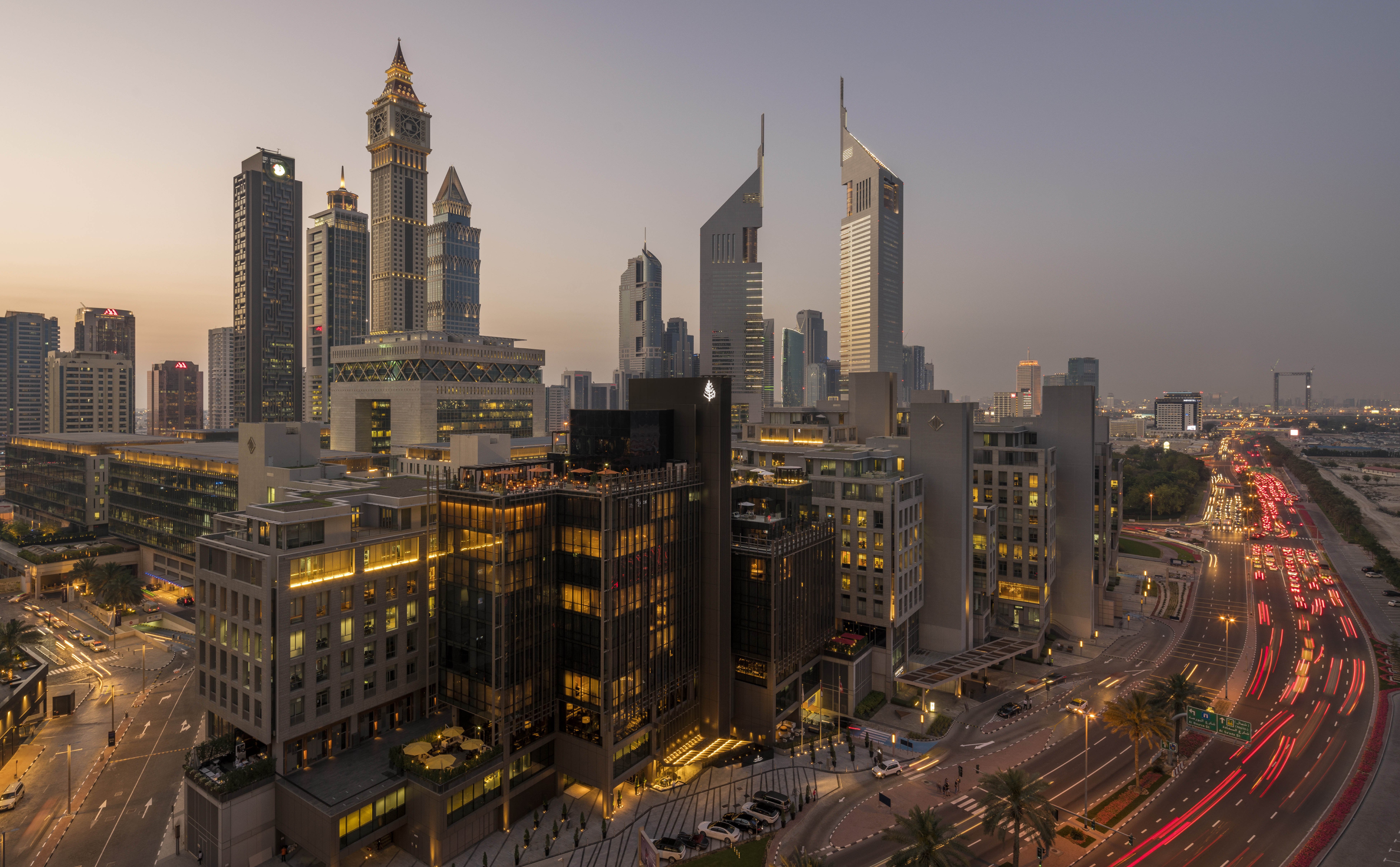Four Seasons Hotel Dubai International Financial Centre 77/86