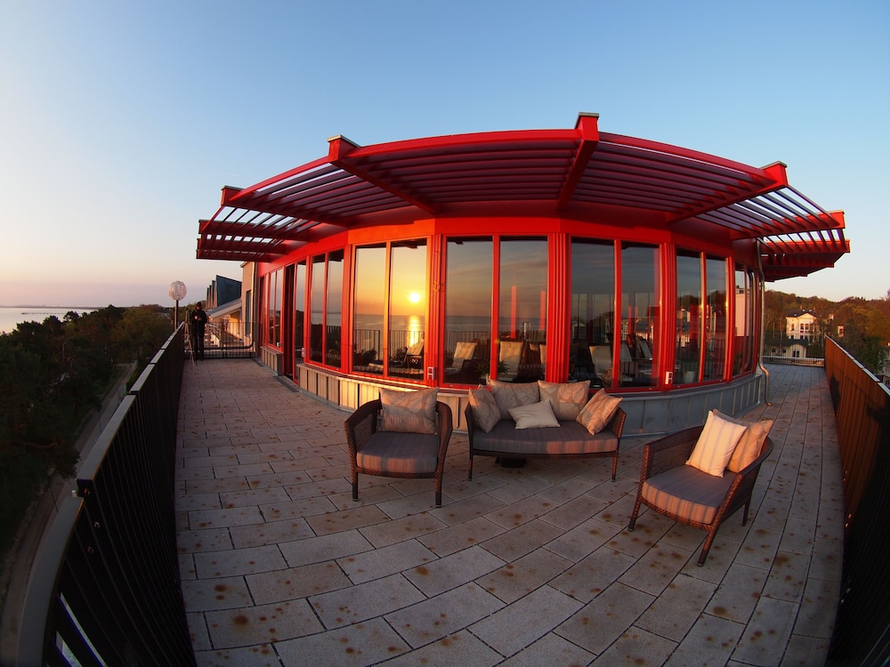 Strandhotel Heringsdorf 4/63