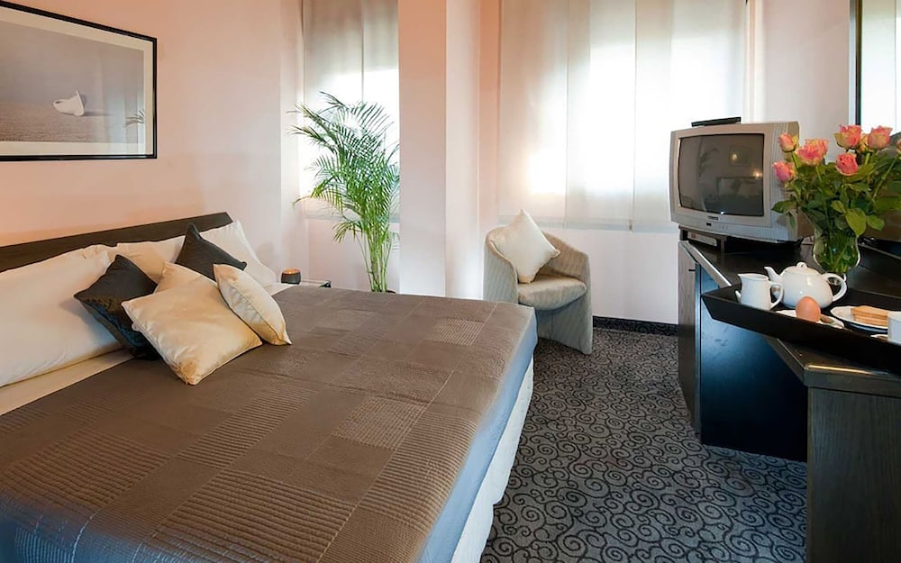 Hotel Comtur 34/62