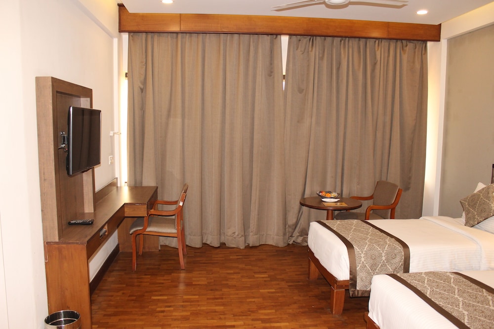 Keys Hotel Malabar Gate 20/50