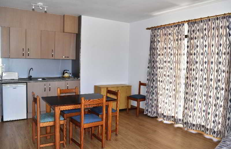 Arcos Playa Apartments 6/26