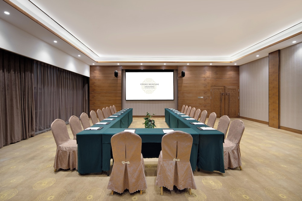 Grand Mercure Kunming South 40/47