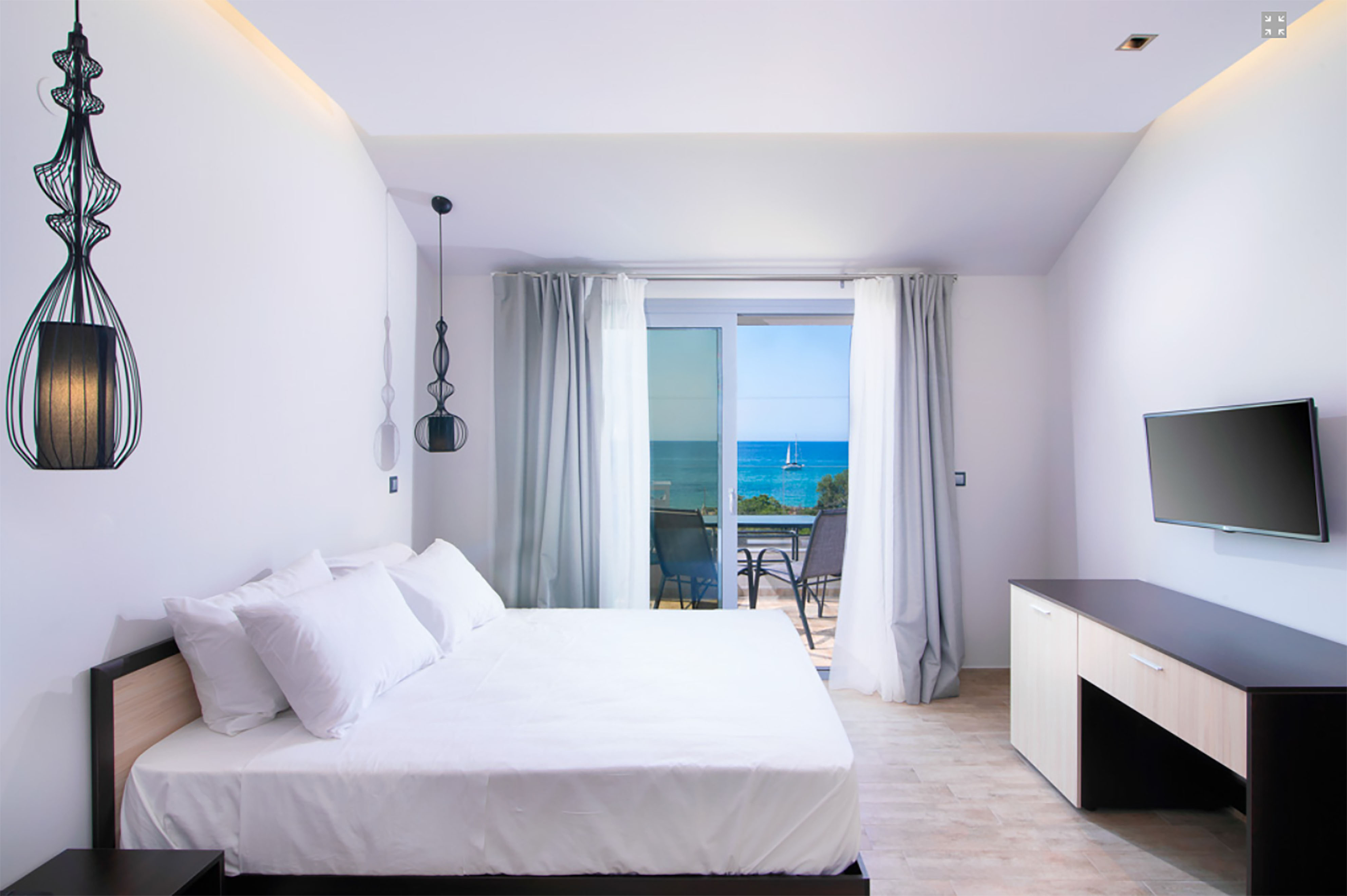 The Dome Luxury Hotel 17/60