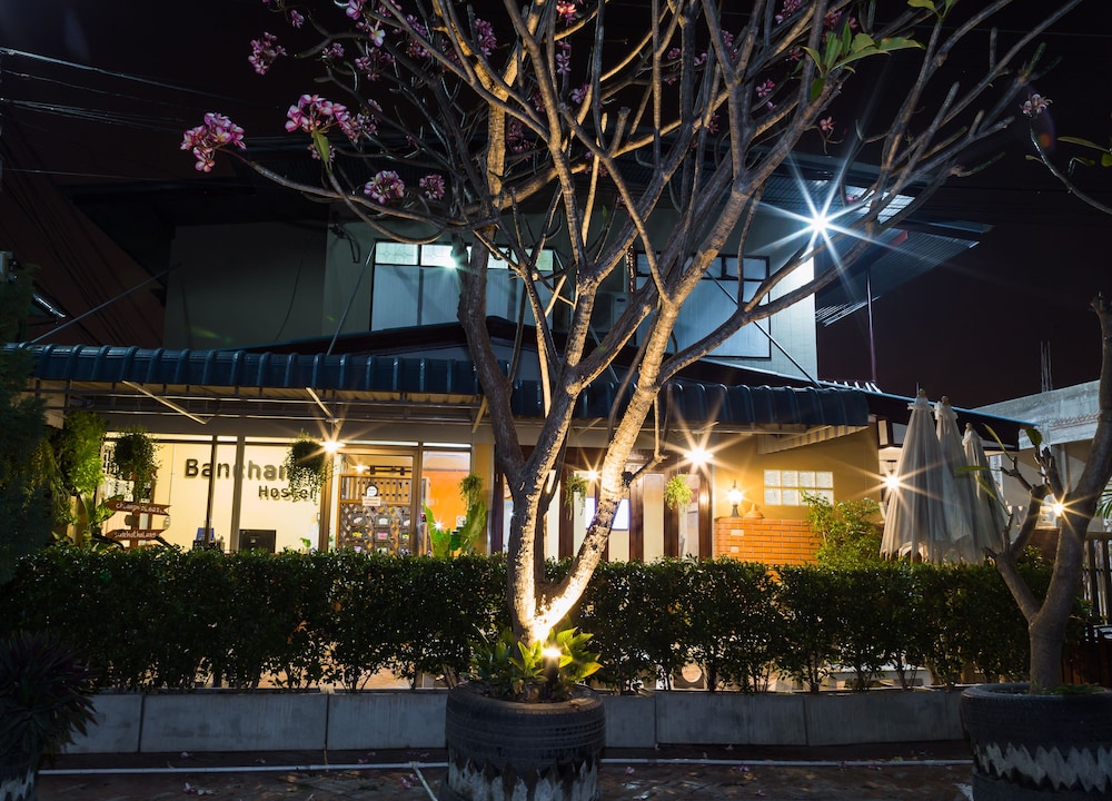 Banchan Hostel 2/24