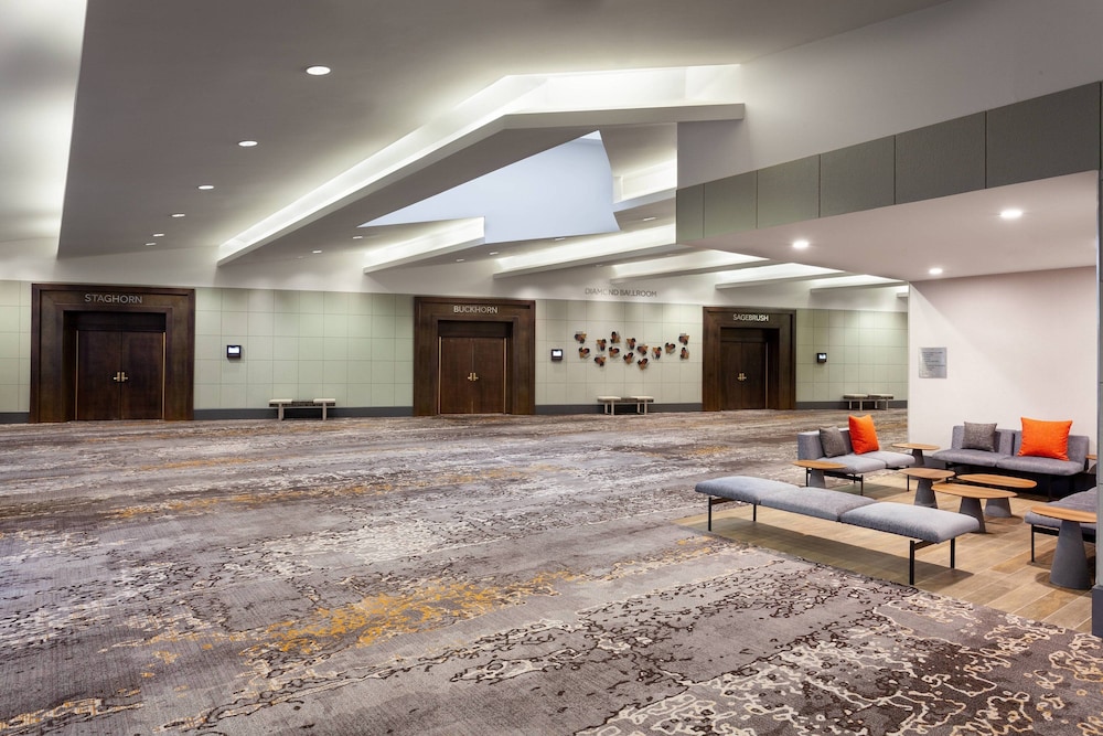 Phoenix Airport Marriott 14/37