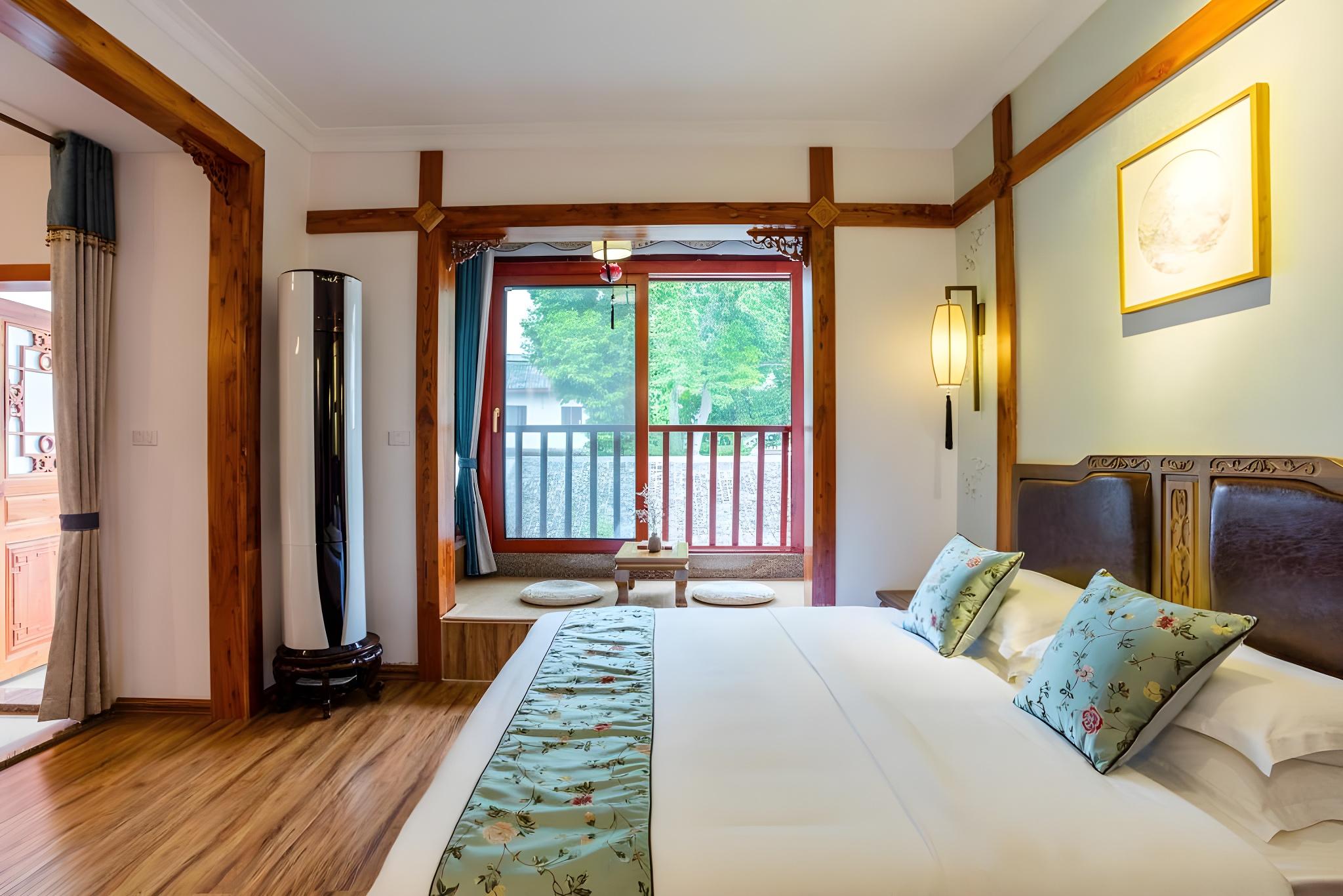 ROOM, DOUBLE BED, MOUNTAIN VIEW