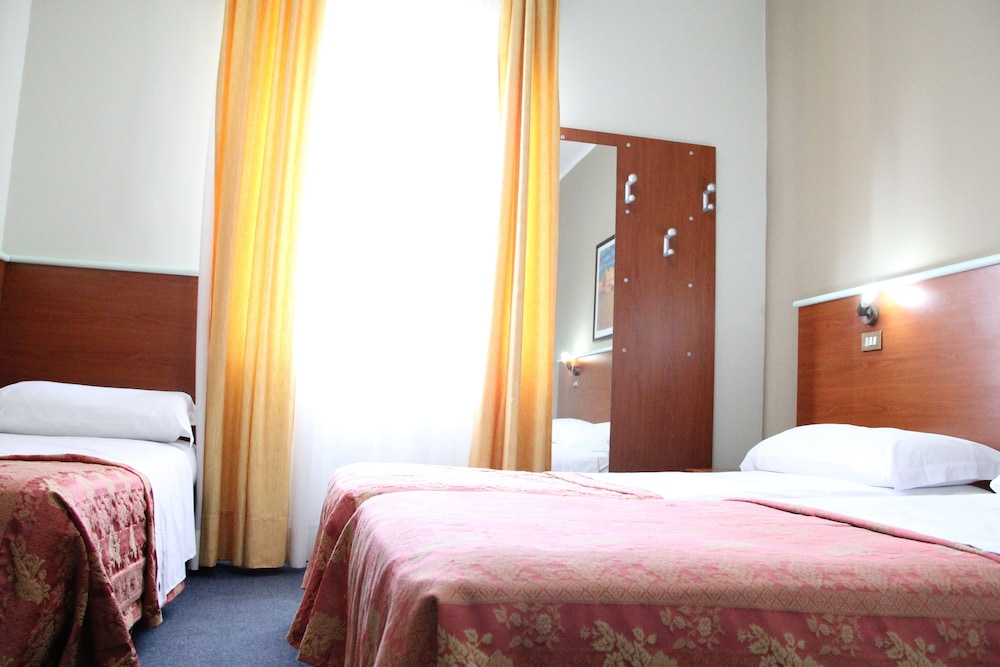 Hotel Dateo 16/63