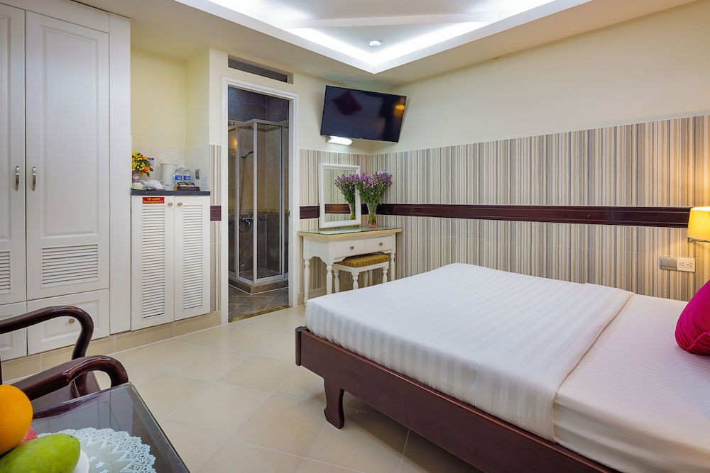 Hoang Thanh Thuy Hotel 2 25/50