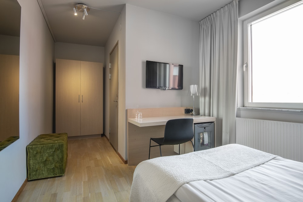 QUALITY HOTEL SUNDSVALL 8/50