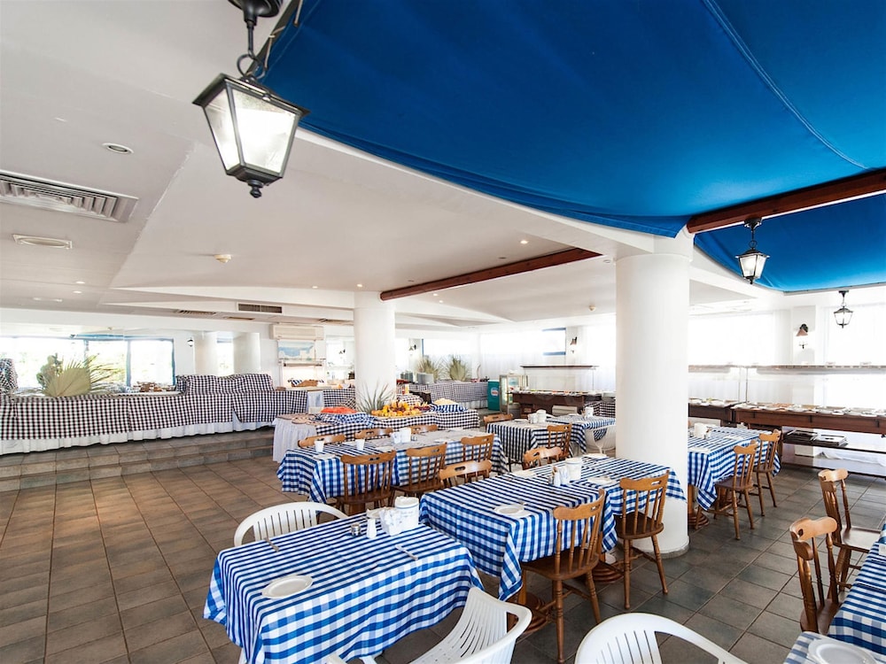 Iliada Beach Hotel 52/64