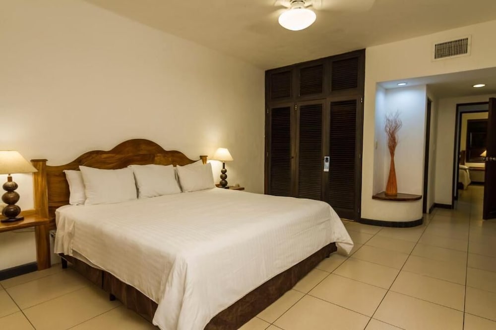 Hotel Soleil Pacifico 26/47