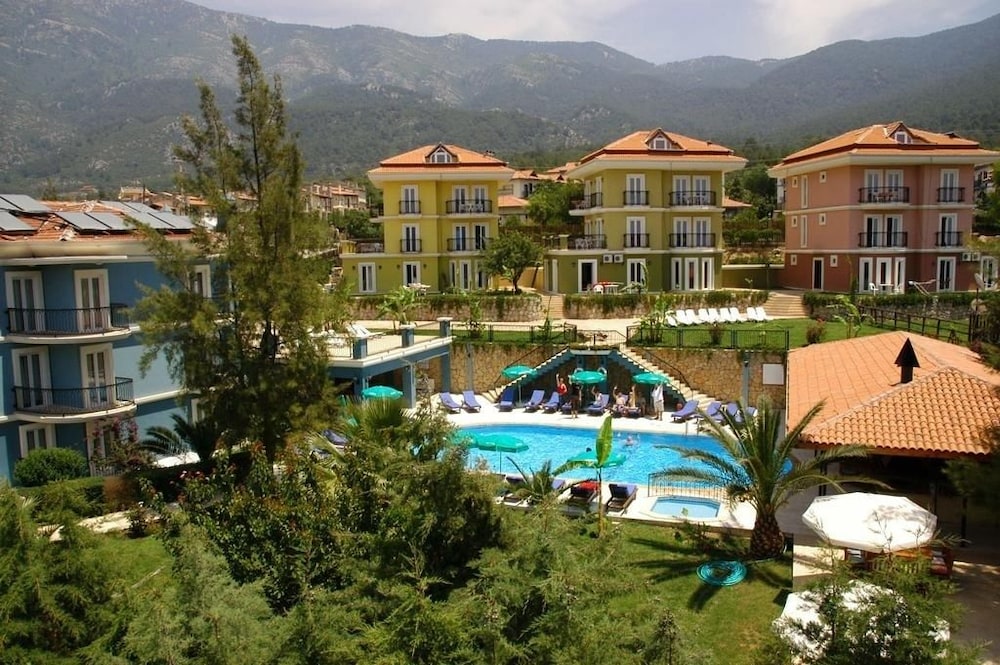 Antas Deluxe Apartments 14/69