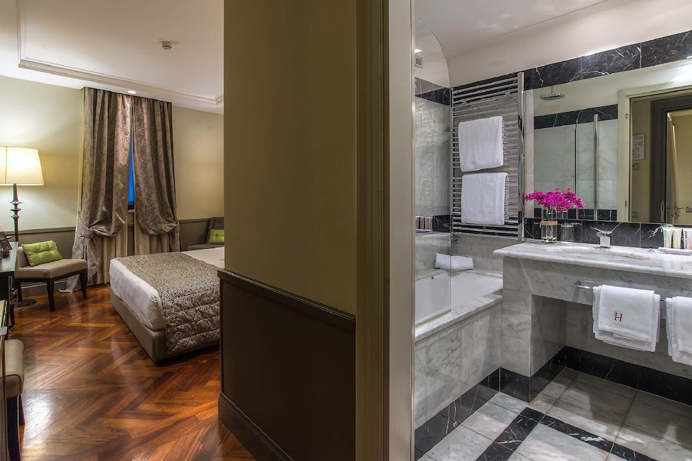 Hotel Lunetta Rome 33/43
