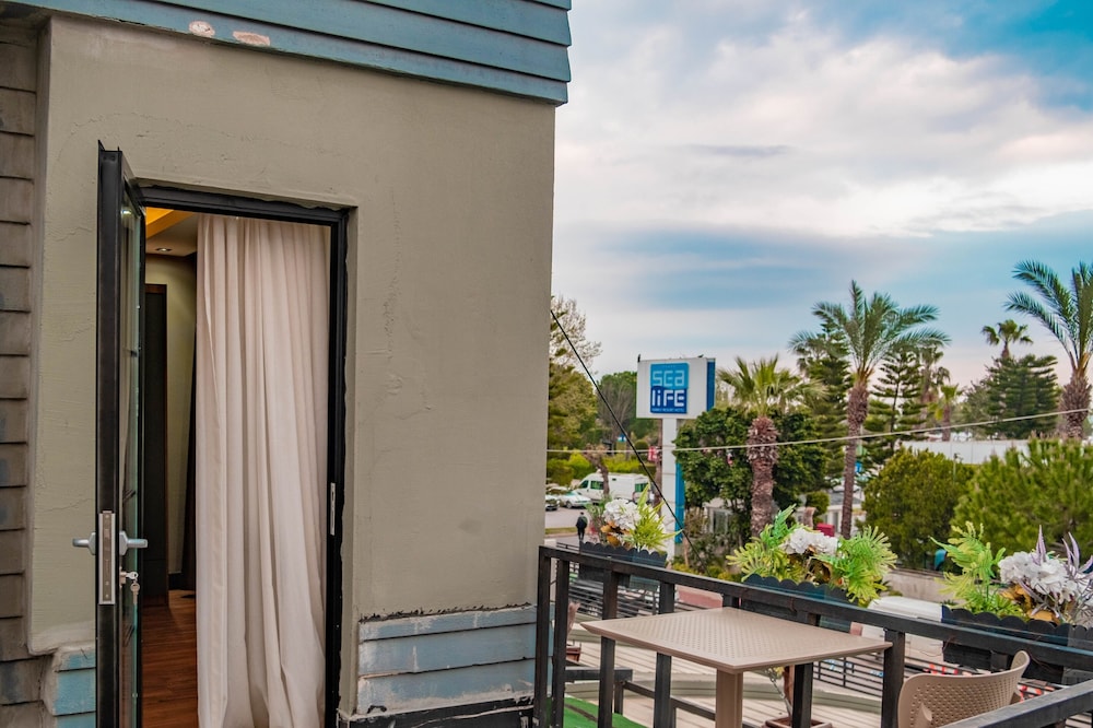 Eva Boutique Hotel 2/50