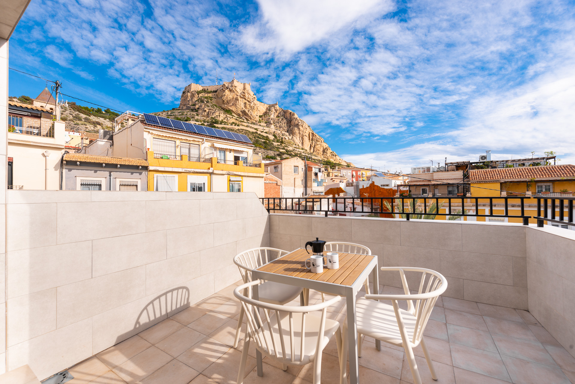 Apartamentos Quijano by Be Alicante 18/21