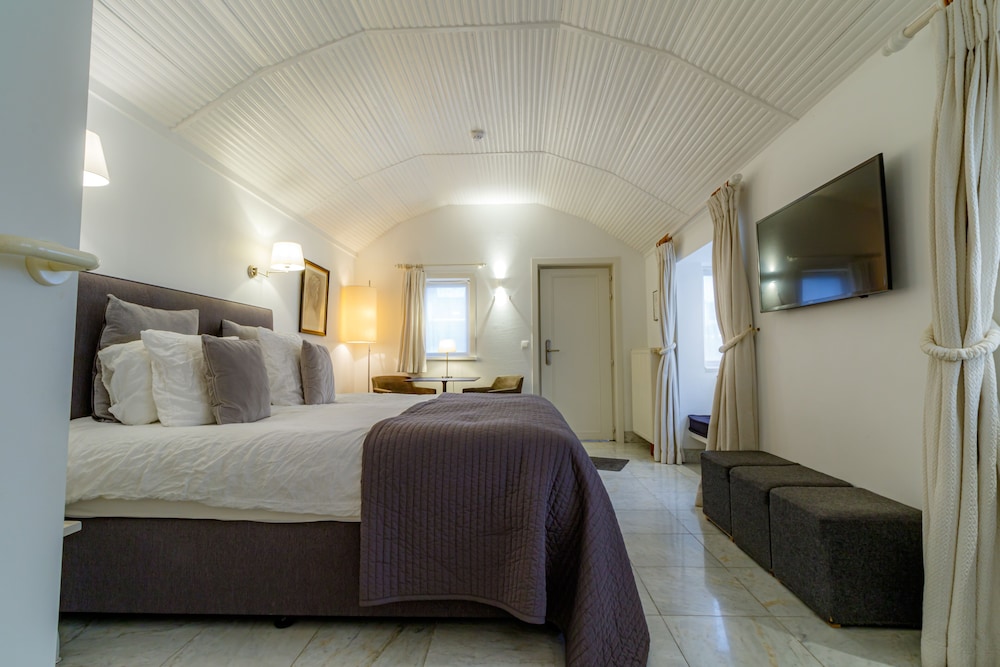 Montanus Hotel 17/58