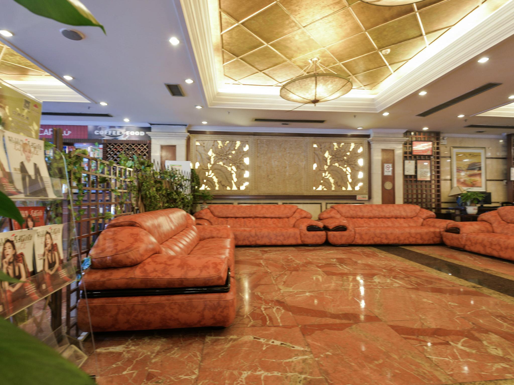 lobby