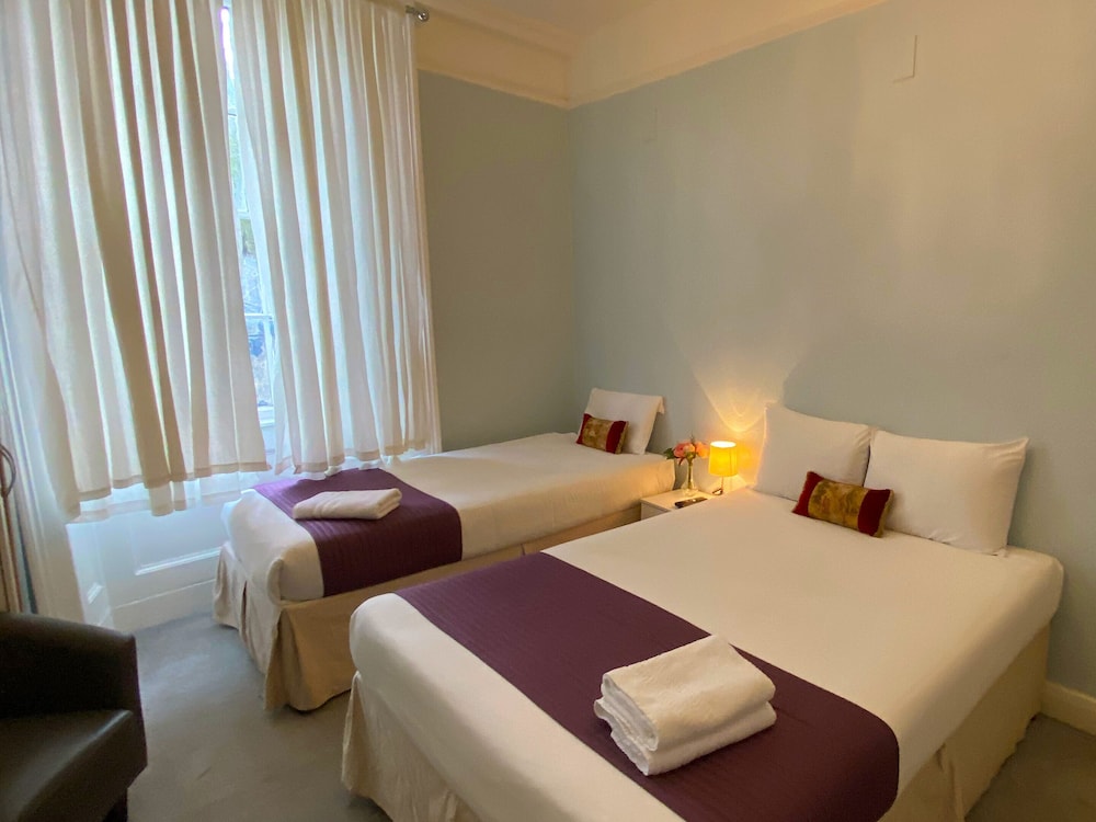 Lancaster Court Hotel 21/57
