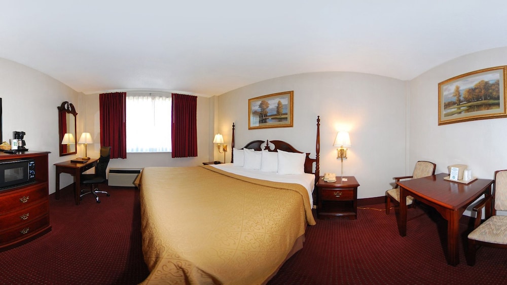 Standard, King Bed