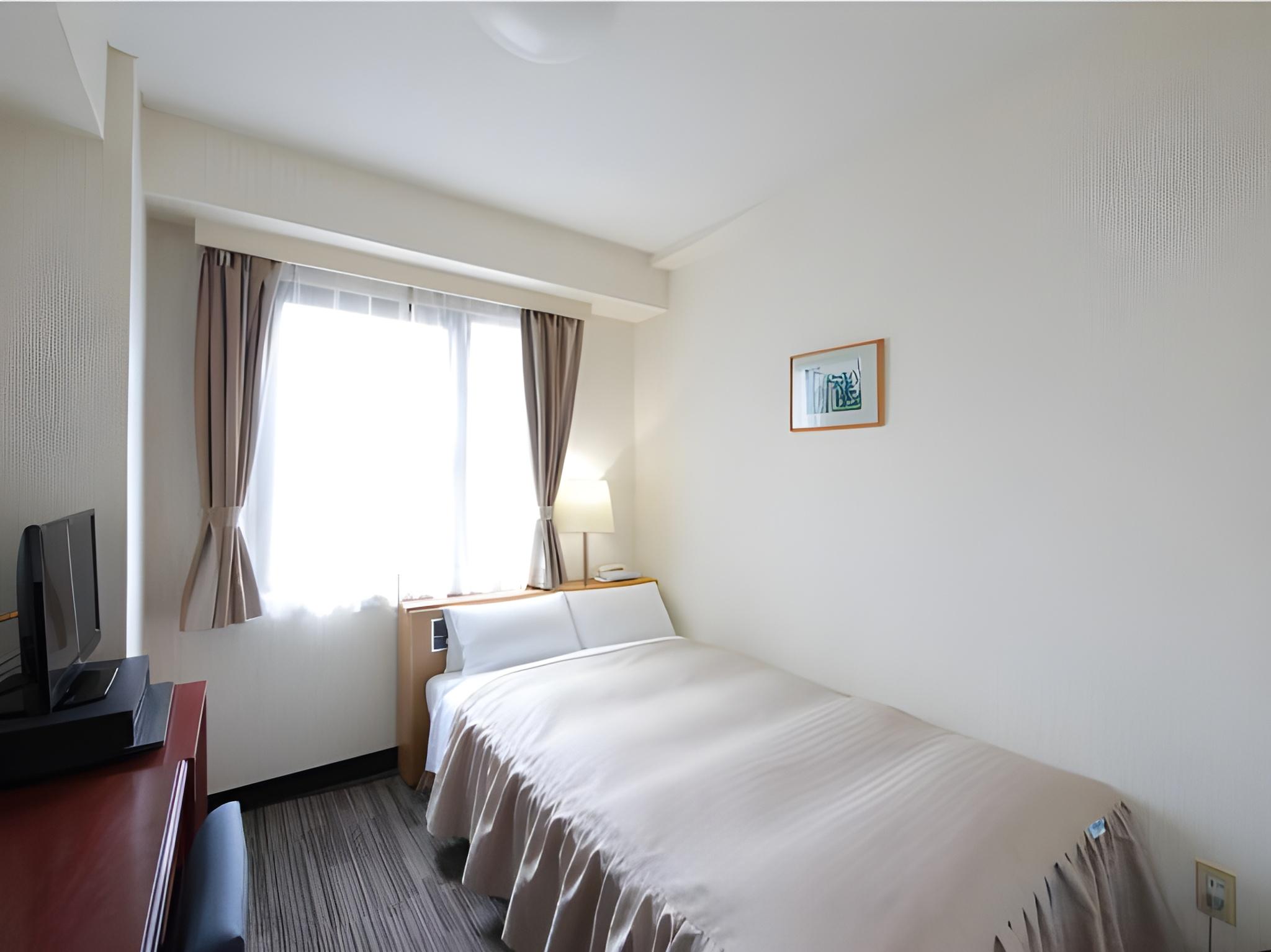 Semi Room, Standard, Semi Double Bed