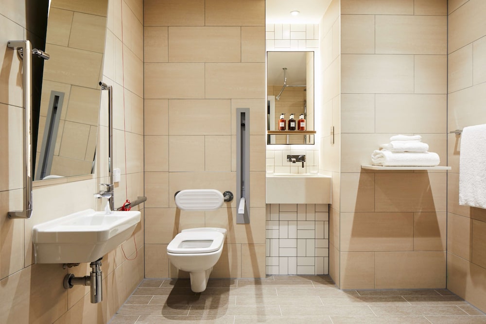STAYBRIDGE SUITES MANCHESTER - OXFORD ROAD 52/52
