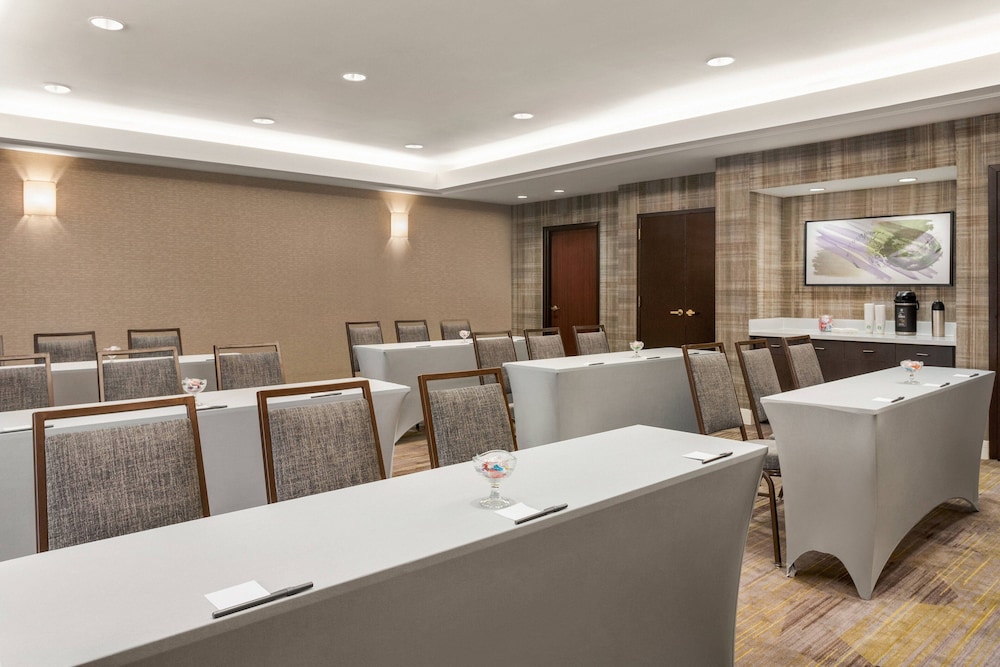 Courtyard By Marriott Tupelo 9/28