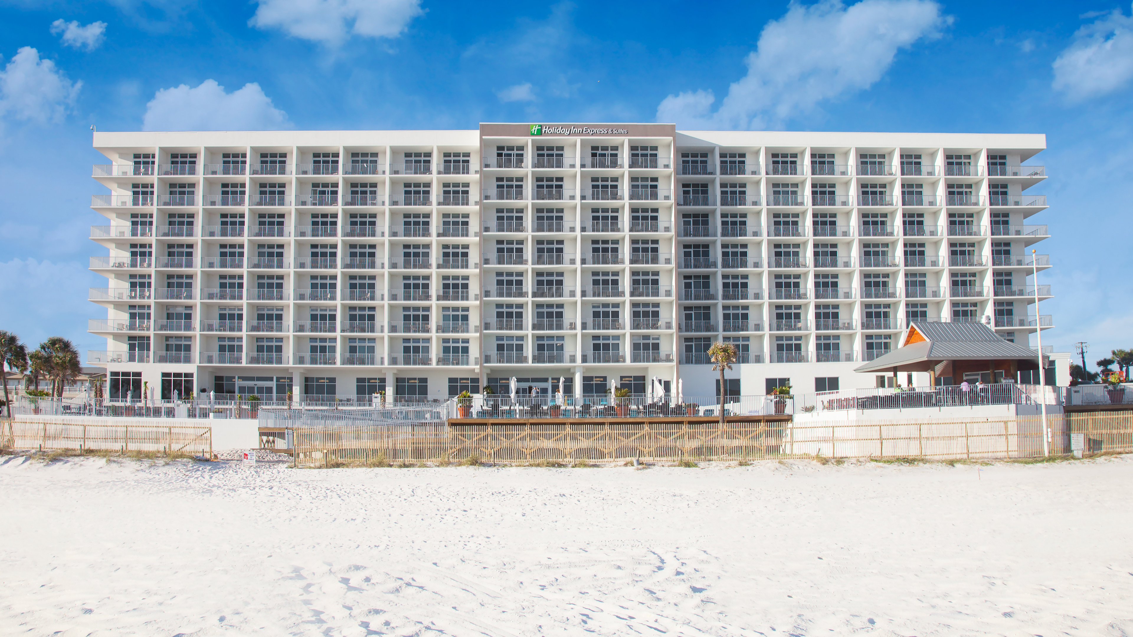 Holiday Inn Express Suites Panama City Beach 7/50