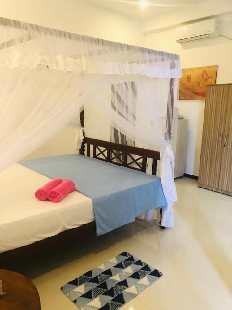 Coral Palm Villa And Apartment 13/50
