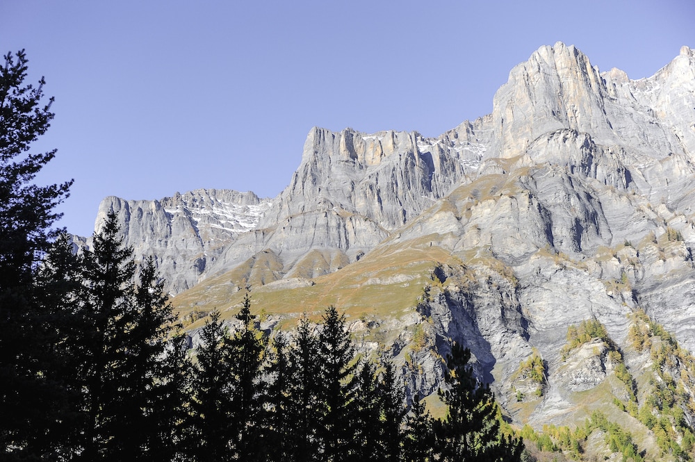 Le Bristol Leukerbad 39/50