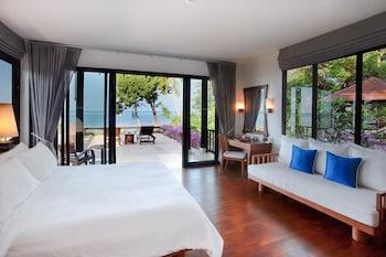 3 Bedrooms, Villa, with Pool