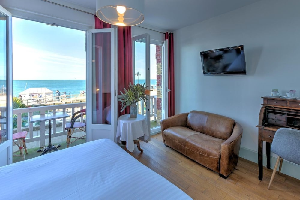Hotel Le Rayon Vert 25/48