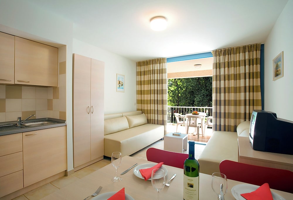 Camping Solaris Rooms 22/50