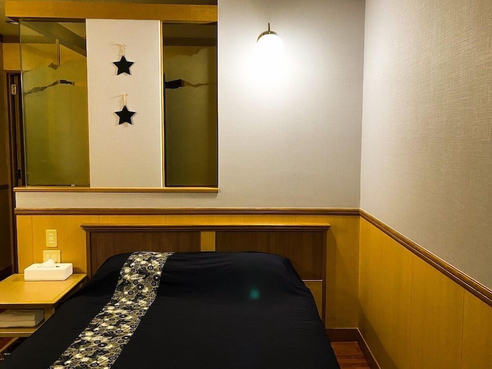 Hotel Bin 32/50
