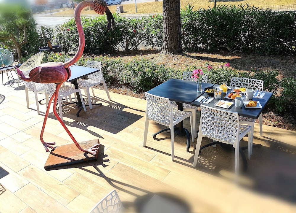 Hotel KYRIAD CARCASSONNE - Aeroport 41/49