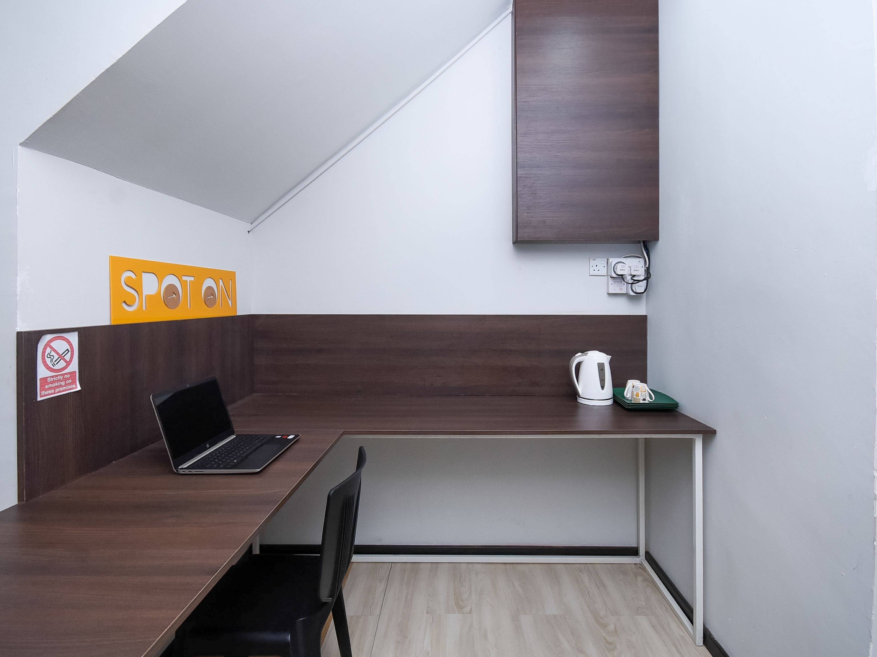 Hotel O Lm Residence 7/35