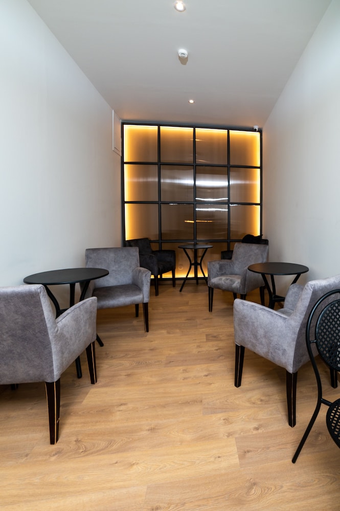 Hotel Brettania 28/41