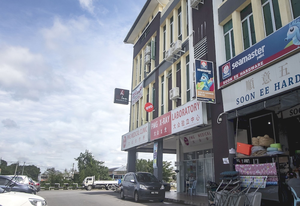 Hotel O Hi Inn 3 7/41
