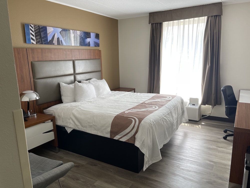 Quality Inn & Suites New Hartford - Utica 13/43