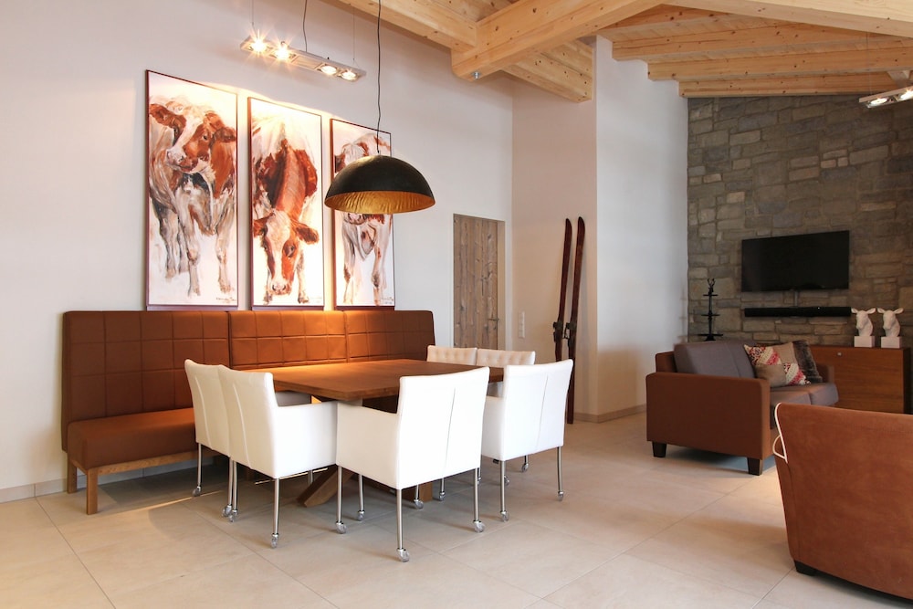 Lobby at Avenida Mountain Lodges Kaprun, KAPRUN