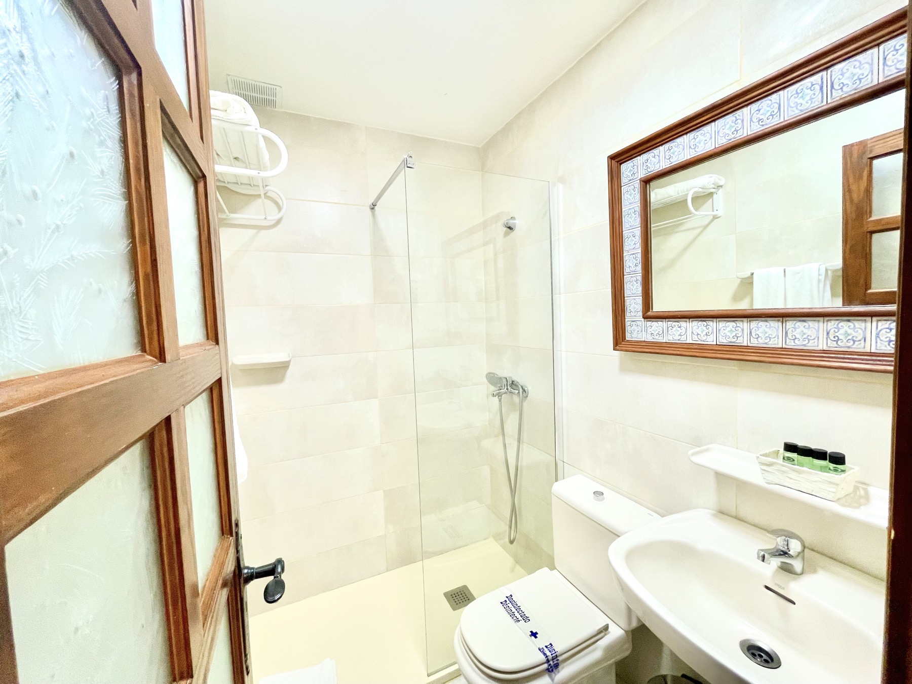 Twin Room 1 Pax Adult only، Hotel Rural El Refugio 16/16