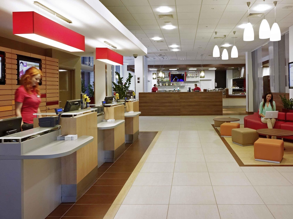 Ibis Warszawa Reduta 44/55
