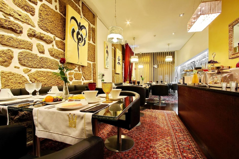 Hotel Mestre de Avis 33/50