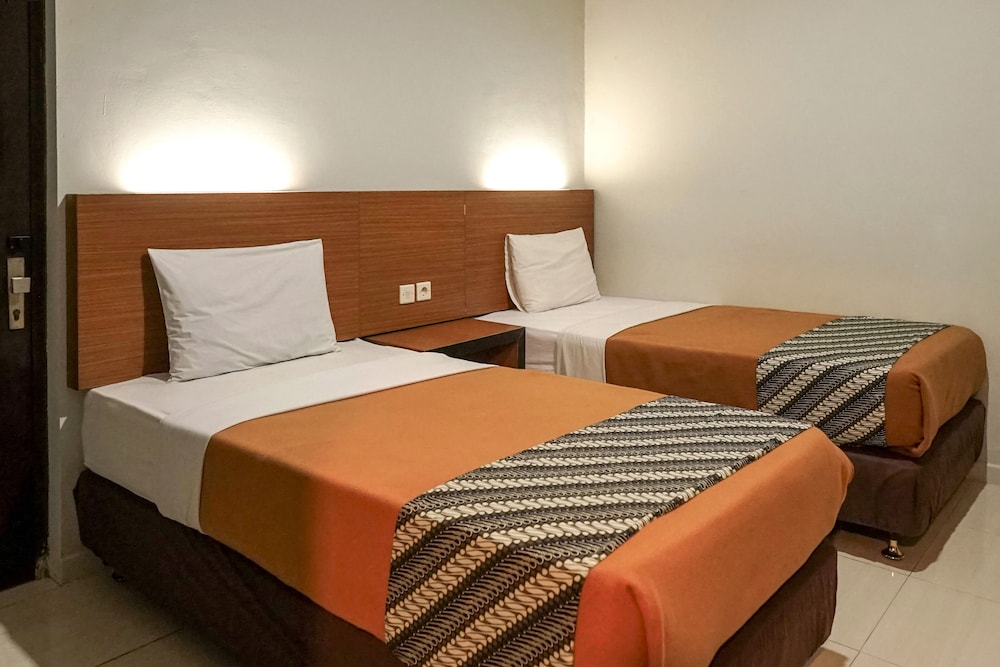 Airlangga Hotel 26/62