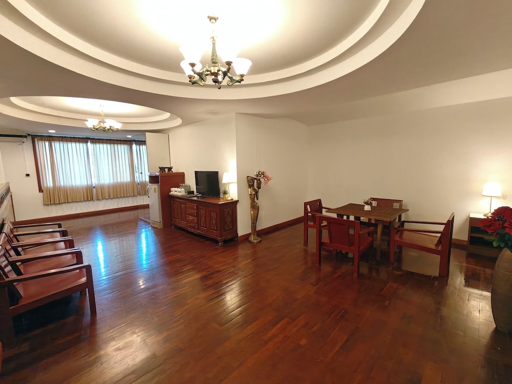 Phuphaphung Resort 6/50